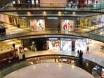India’s retail leasing hit a record 8.9 million sq ft in 2025, with Hyderabad leading new supply, as demand was driven by experiential, flagship and Gen Z-focused retail formats, CBRE said. (Representational Image)