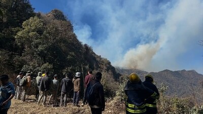 The cause and exact point of origin of the blaze were not immediately known. (X/@nehaGurung1692)