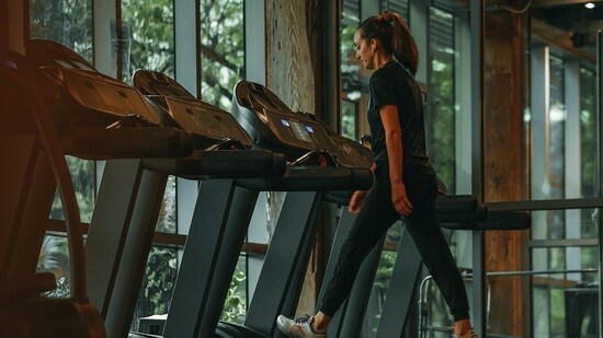 Building more muscle is an important part of boosting metabolism. (Unsplash)