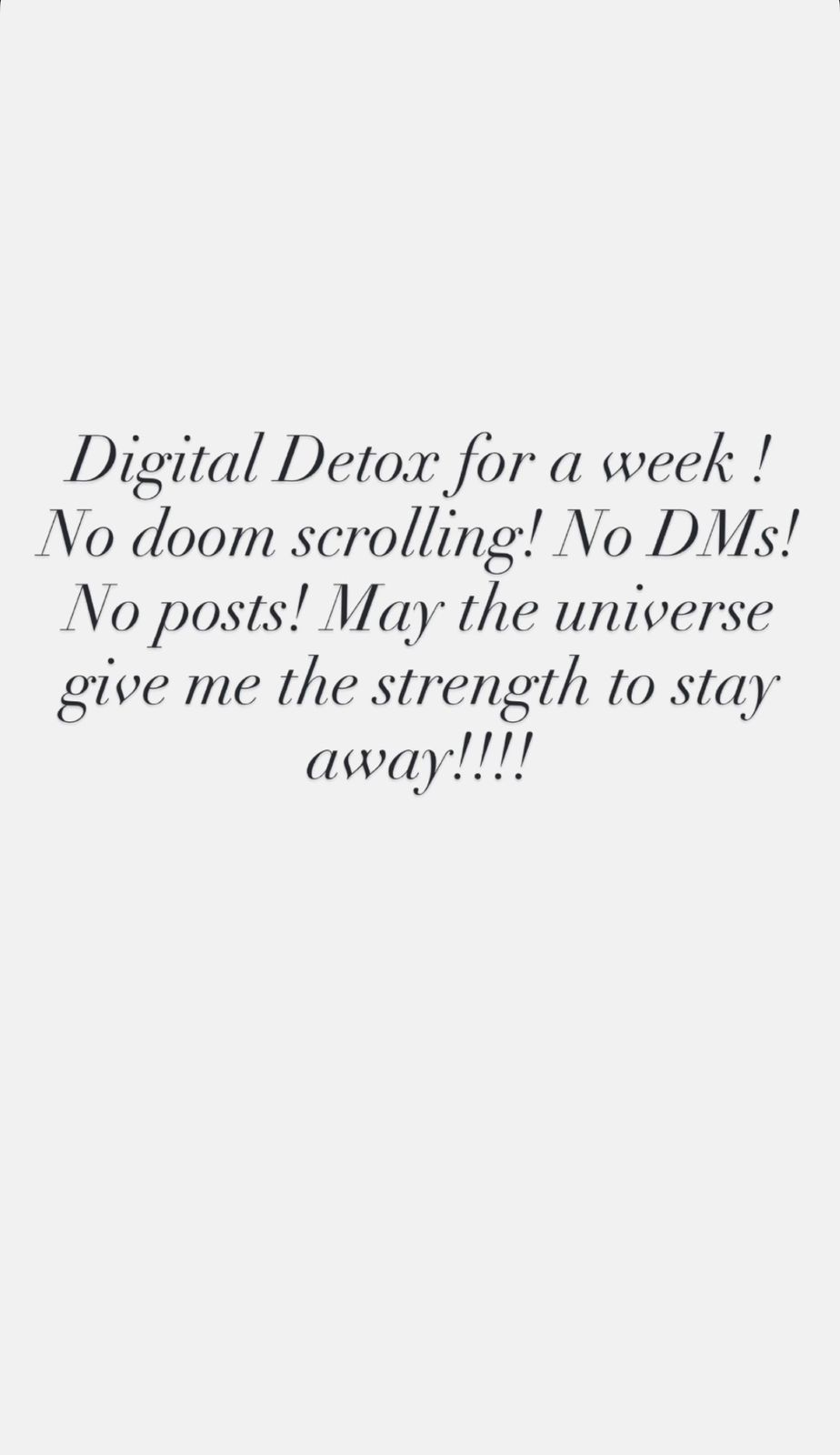 Karan Johar's Insta Story on annoucing a digital detox for a week.