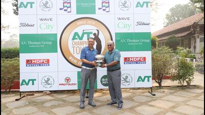 Sandeep Singh Sandhu (left) after winning the overall title at the Kolkata leg of the AVT Champions Tour, which concluded at the Tollygunge Club on Thursday. (HT Photo) Sandeep Singh Sandhu (left) after winning the overall title at the Kolkata leg of the AVT Champions Tour, which concluded at the Tollygunge Club on Thursday. (HT Photo)