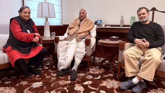 Leader of Opposition in the Lok Sabha Rahul Gandhi and Leader of Opposition in the Rajya Sabha and Congress President Mallikarjuin Kharge during a meeting with party leader Shashi Tharoor, in New Delhi. (@ShashiTharoor/X via PTI Photo) (@ShashiTharoor)