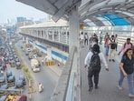 iMumbai, India - January 30, 2026: Skywalk between kalnag to Bandra station in Mumbai, India, on Friday, January 30, 2025. (Photo by Satish Bate/ Hindustan Times) (Hindustan Times)