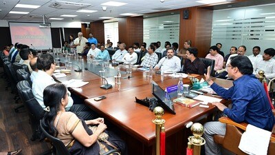 వ్యాపార సంఘాలతో హైడ్రా సమావేశం వ్యాపార సంఘాలతో హైడ్రా సమావేశం