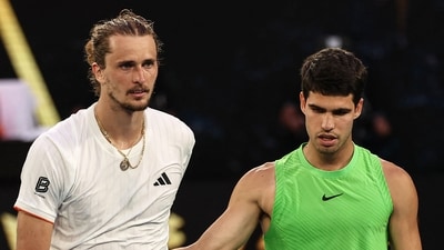 Spain's Carlos Alcaraz greets Germany's Alexander Zverev after winning their men's singles semi-final match. (AFP) Spain's Carlos Alcaraz greets Germany's Alexander Zverev after winning their men's singles semi-final match. (AFP)