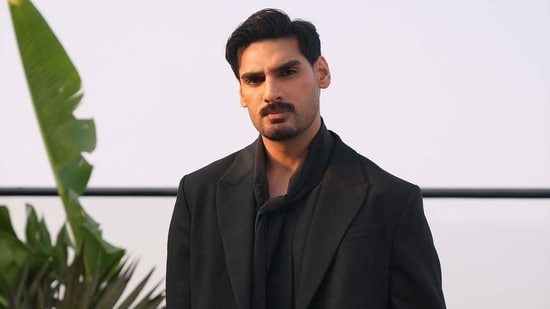 Ahan Shetty says he was ‘tied down’ by contract, couldn’t sign films for 4 years after Tadap: ‘I was low on confidence’ Ahan Shetty says he was ‘tied down’ by contract, couldn’t sign films for 4 years after Tadap: ‘I was low on confidence’