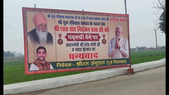 The PM’s visit comes shortly after the Union government conferred the Padma Shri on dera head Sant Niranjan Dass, signalling a significant outreach to the community ahead of the 2027 assembly elections.