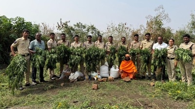 పూజారి అరెస్ట్ పూజారి అరెస్ట్