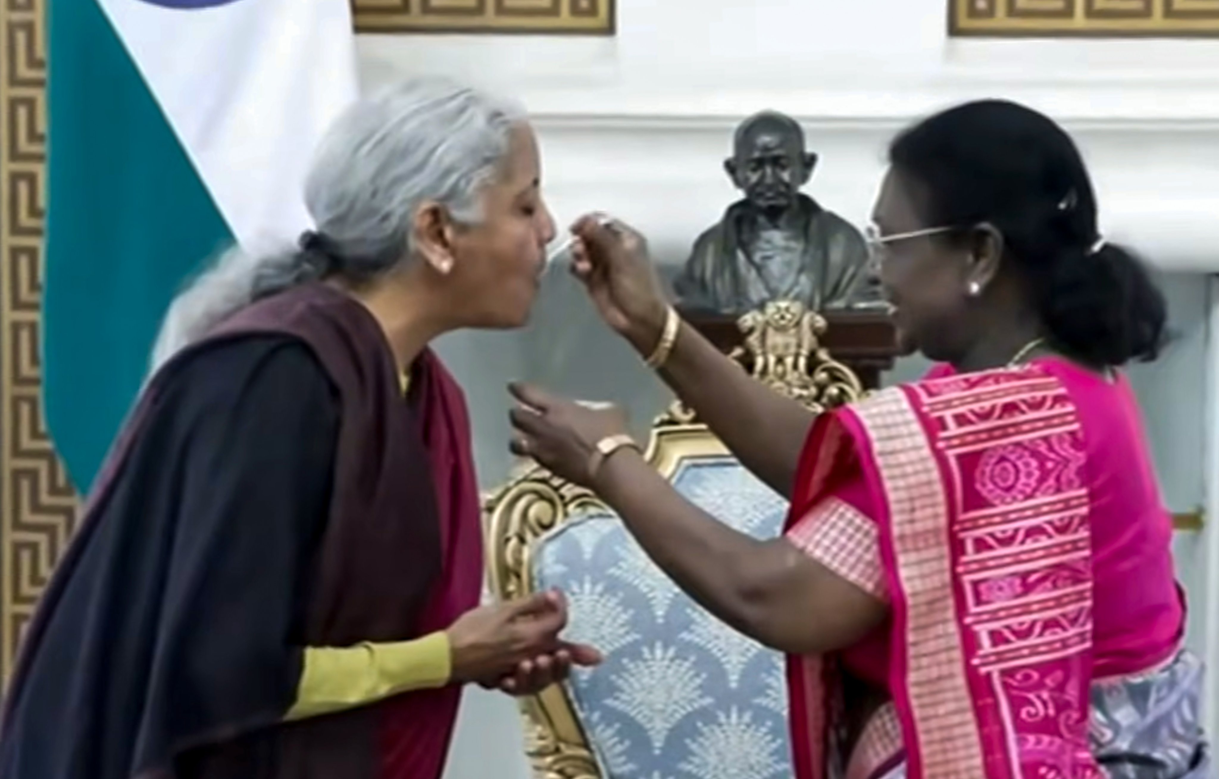 (X/@ANI) (X/@ANI)