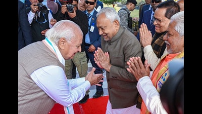 Bihar governor Arif Mohammed Khan is being greeted by chief minister Nitish Kumar on the first day of the Budget session of the state Legislative Assembly in Patna on Monday. (PTI)
