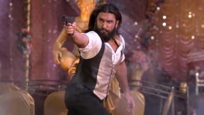 ఈ విషయం సినిమా తీసిన డైరెక్టర్కు కూడా తెలియదేమో.. ధురంధర్ మూవీలోని ఆ సీన్పై సోషల్ మీడియాలో కొత్త చర్చ ఈ విషయం సినిమా తీసిన డైరెక్టర్కు కూడా తెలియదేమో.. ధురంధర్ మూవీలోని ఆ సీన్పై సోషల్ మీడియాలో కొత్త చర్చ