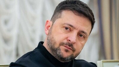 "We consider the bilateral security guarantees document with the United States to be complete,"Zelensky says (AFP)