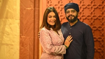 পঞ্চম বিবাহবার্ষিকীতে স্বামীর গোপন তথ্য ফাঁস করলেন ইমন