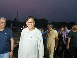 সেলিমকে তোপ হাত শিবিরের