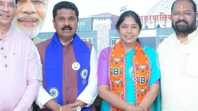 Chief minister Devendra Fadnavis had cleared Manjusha Nagpure’s name for the Pune mayor’s post on Monday (X/PandeRajeshBJP) Chief minister Devendra Fadnavis had cleared Manjusha Nagpure’s name for the Pune mayor’s post on Monday (X/PandeRajeshBJP)