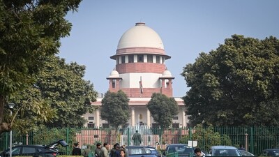 SC junks plea against Kerala PSC policy accepting higher qualifications for junior nurse post (Sanchit Khanna/Hindustan Times file photo) SC junks plea against Kerala PSC policy accepting higher qualifications for junior nurse post (Sanchit Khanna/Hindustan Times file photo)