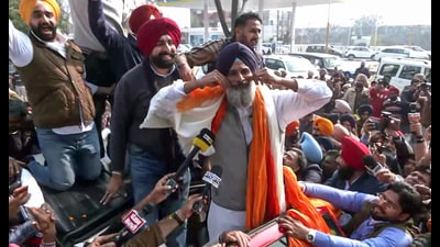 Shiromani Akali Dal (SAD) leader Bikram Singh Majithia after walking out of Nabha Jail after the Supreme Court granted him bail in the disproportionate assets case, in Patiala on Tuesday. (ANI Video Grab)