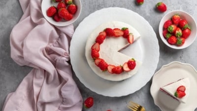 No-Bake Zero Sugar Strawberry Cheesecake (Freepik) No-Bake Zero Sugar Strawberry Cheesecake (Freepik)
