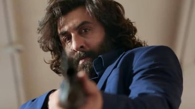 యానిమల్ స్టోరీతో అందుకే కనెక్ట్ అయ్యాను.. సందీప్ చేసిన ఆ తెలుగు మూవీ నచ్చింది: రణ్బీర్ కపూర్ కామెంట్స్ యానిమల్ స్టోరీతో అందుకే కనెక్ట్ అయ్యాను.. సందీప్ చేసిన ఆ తెలుగు మూవీ నచ్చింది: రణ్బీర్ కపూర్ కామెంట్స్