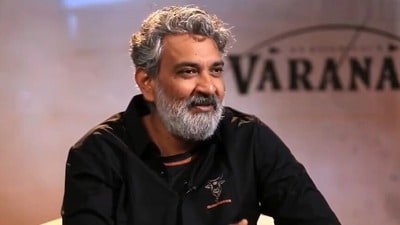 ఐమ్యాక్స్ ఆఫీసు ముందు ధర్నా చేస్తా.. అలా అయితే నా సినిమా 3 నిమిషాలు కూడా చూడరు.. అదే నాకు అసలైన సవాలు: వారణాసిపై రాజమౌళి ఐమ్యాక్స్ ఆఫీసు ముందు ధర్నా చేస్తా.. అలా అయితే నా సినిమా 3 నిమిషాలు కూడా చూడరు.. అదే నాకు అసలైన సవాలు: వారణాసిపై రాజమౌళి