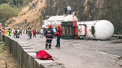 Traffic on the Mumbai-bound stretch of the Mumbai-Pune Expressway resumed early Thursday, officials said, nearly 33 hours after the tanker overturned in the Khandala Ghat section, as per PTI. (ANI Video Grab) (ANI Video Grab) Traffic on the Mumbai-bound stretch of the Mumbai-Pune Expressway resumed early Thursday, officials said, nearly 33 hours after the tanker overturned in the Khandala Ghat section, as per PTI. (ANI Video Grab) (ANI Video Grab)