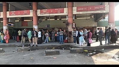 Passengers left stranded at bus stand on Thursday amid diversion of government buses. (Gurpreet Singh/HT) Passengers left stranded at bus stand on Thursday amid diversion of government buses. (Gurpreet Singh/HT)