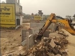 During the drive, the Mohali authorities removed encroachments and illegal structures raised in violation of the HC’s directions from ecologically sensitive and restricted areas within the Kansal catchment and floodplain areas. (HT File) During the drive, the Mohali authorities removed encroachments and illegal structures raised in violation of the HC’s directions from ecologically sensitive and restricted areas within the Kansal catchment and floodplain areas. (HT File)