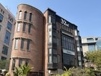 FIRs cite  <span class='webrupee'>₹</span>2.5 crore deal and investors promised lease-backed returns. Payments allegedly stopped after initial months; police tracing fund flow via bank records. (Parveen Kumar/HT)