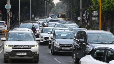 As per a rough estimate, there are 14.27 lakh registered vehicles in the city, a number that exceeds the city’s human population. Out of this, 2.19 lakh aren’t insured but registered on Vahan portal as active, the Ministry revealed. (HT File) As per a rough estimate, there are 14.27 lakh registered vehicles in the city, a number that exceeds the city’s human population. Out of this, 2.19 lakh aren’t insured but registered on Vahan portal as active, the Ministry revealed. (HT File)