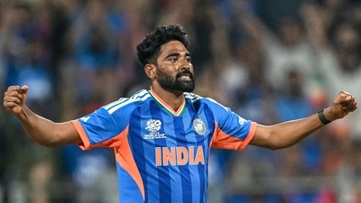 Mohammed Siraj combined with Arshdeep Singh to get off to a brilliant start in the defence of 161. (AFP)