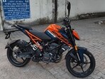 KTM 200 Duke will now come with new alloys that are lighter. (YouTube / Gearhead Official)