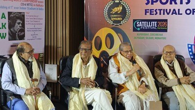 কলকাতায় শেষ হল চতুর্থ আন্তর্জাতিক ক্রীড়া চলচ্চিত্র উৎসব। কলকাতায় শেষ হল চতুর্থ আন্তর্জাতিক ক্রীড়া চলচ্চিত্র উৎসব।