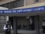 The incident occurred around 10.15am in Tis Hazari Courtroom No. 179. (Sanchit Khanna/HT PHOTO)