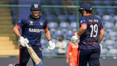 Nicol Loftie-Eaton slammed 42 off 38 balls. (Amit) Nicol Loftie-Eaton slammed 42 off 38 balls. (Amit)