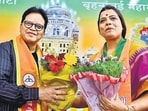 Ritu Tawde from BJP and Sanjay Shankar Ghadi from Shinde Sena.