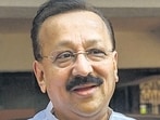 Mumbai, India - Feb. 8, 2024: Mumbai Congress Leader Baba Siddique interact with media after Quits Party and he Join Ajit Pawar’s NCP on 10th Feb in Mumbai, India, on Thursday, February 8, 2024. (Photo by Satish Bate/ Hindustan Times) (Hindustan Times)