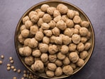 Dr Shubham Vatsya debunked myths about soya intake and promoted it as a nutritious and harmless dietary staple for vegetarians. (Freepik)