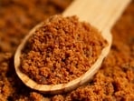 Find out if your common 'healthy' replacements like jaggery actually provide any real benefits or not. 