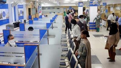 The accused also created a disturbance inside the bank and disrupted official work for nearly three hours, affecting normal banking operations. (HT Photo) The accused also created a disturbance inside the bank and disrupted official work for nearly three hours, affecting normal banking operations. (HT Photo)