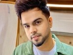 Known for chart-topping hits such as Khaab, Teri Kami, and Zindagi, Akhil has earned a strong following for his smooth vocals and melodic Punjabi-pop style