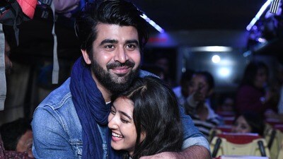 চিকেন পকোড়া খেতে গিয়ে অভিষেককে প্রথম দেখা, এক পাড়ায় থাকতাম’, পর্দার প্রেম বাস্তবে? জবাব আরাত্রিকার চিকেন পকোড়া খেতে গিয়ে অভিষেককে প্রথম দেখা, এক পাড়ায় থাকতাম’, পর্দার প্রেম বাস্তবে? জবাব আরাত্রিকার