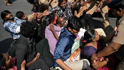 Police officials detain demonstrators in Chennai during Bharat Bandh protests organized by trade unions on Thursday against the recently signed India-US trade deal.Port operations in Thoothukudi and Chennai also bore the brunt of the agitation with major trade unions, including the Centre of Indian Trade Unions , leading the protest demonstrations. (AFP) Police officials detain demonstrators in Chennai during Bharat Bandh protests organized by trade unions on Thursday against the recently signed India-US trade deal.Port operations in Thoothukudi and Chennai also bore the brunt of the agitation with major trade unions, including the Centre of Indian Trade Unions , leading the protest demonstrations. (AFP)