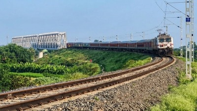 নসিপুর প্যাসেঞ্জার হল্ট স্টেশন হচ্ছে, অনুমোদন দিল রেলওয়ে বোর্ড। (ফাইল ছবি, সৌজন্যে Indian Railways) নসিপুর প্যাসেঞ্জার হল্ট স্টেশন হচ্ছে, অনুমোদন দিল রেলওয়ে বোর্ড। (ফাইল ছবি, সৌজন্যে Indian Railways)