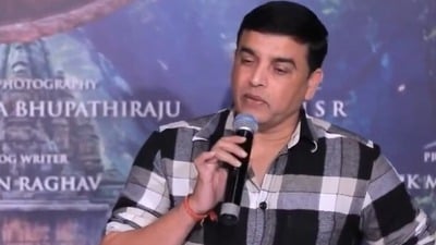 వాళ్లకు నా బ్యాంకు స్టేట్మెంట్ పంపిస్తా: టాక్సిక్ మూవీని నిజంగానే 120 కోట్లకు కొన్నారా అనే ప్రశ్నకు దిల్ రాజు సమాధానం వాళ్లకు నా బ్యాంకు స్టేట్మెంట్ పంపిస్తా: టాక్సిక్ మూవీని నిజంగానే 120 కోట్లకు కొన్నారా అనే ప్రశ్నకు దిల్ రాజు సమాధానం