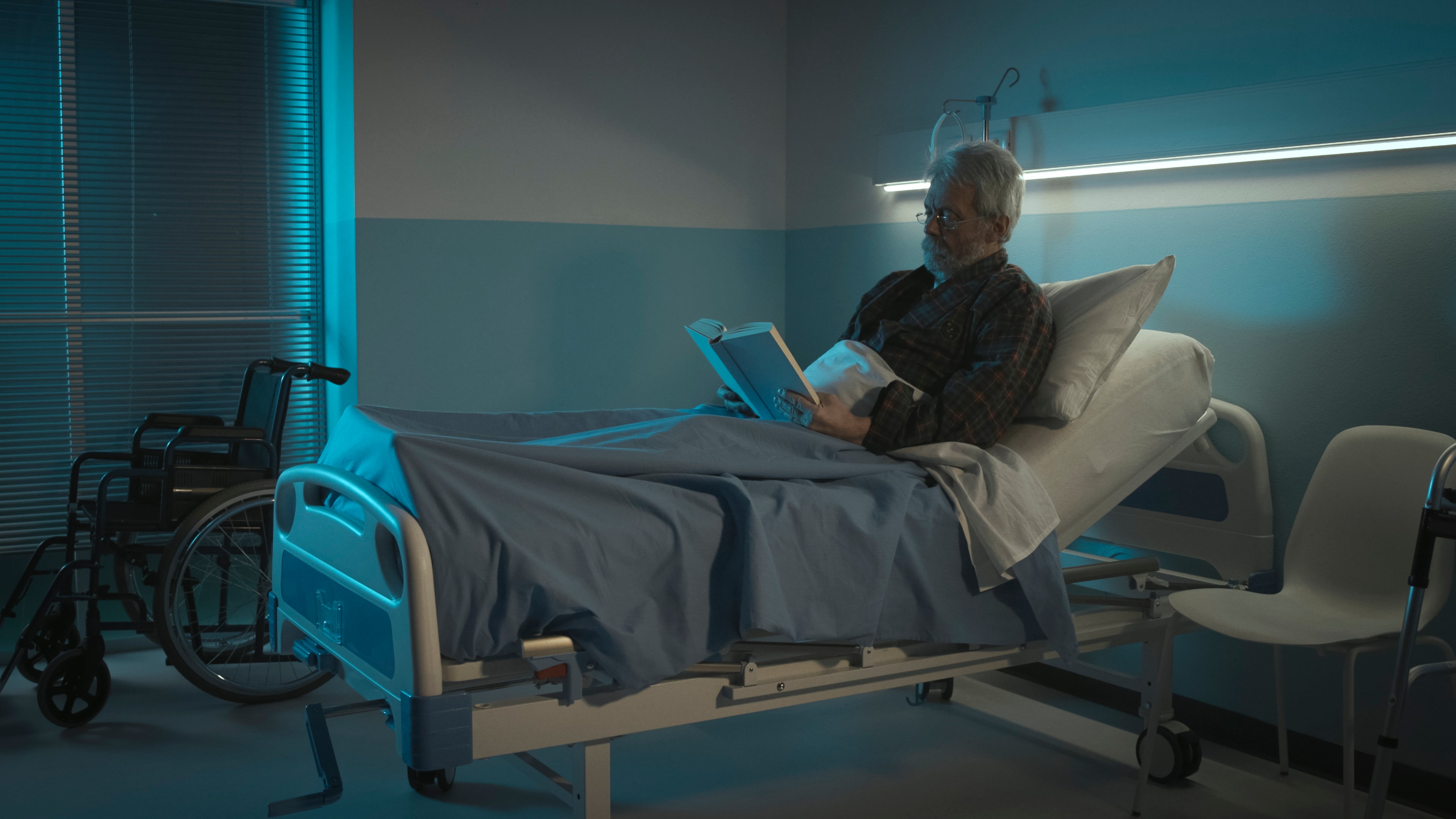“When I regained my senses after being hit by a paralytic attack in 2024, the first thing I noticed was a book titled One Medicine by Dr Matt Morgan.” (Shutterstock) “When I regained my senses after being hit by a paralytic attack in 2024, the first thing I noticed was a book titled One Medicine by Dr Matt Morgan.” (Shutterstock)