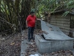Residents told HT there were two problems with the STP – out of four pumps that suck in water, only one was partially functional; and the system which breaks down sludge was entirely non-functional. (Satish Bate/ Hindustan Times)