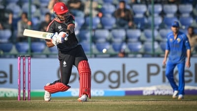 Harsh Thaker was in good batting form, registering 50 off 41 balls. (Hindustan Times)