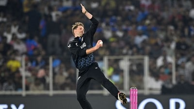 Lockie Ferguson got the much-needed wicket for New Zealand, dismissing Quinton de Kock (20) and ending the 62-run opening stand. (AFP) Lockie Ferguson got the much-needed wicket for New Zealand, dismissing Quinton de Kock (20) and ending the 62-run opening stand. (AFP)