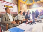 Uttar Pradesh chief electoral officer Navdeep Rinwa interacting with mediapersons in Varanasi (HT Photo) Uttar Pradesh chief electoral officer Navdeep Rinwa interacting with mediapersons in Varanasi (HT Photo)