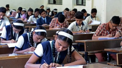 సీబీఎస్ఈ పరీక్షలపై కీలక అప్డేట్